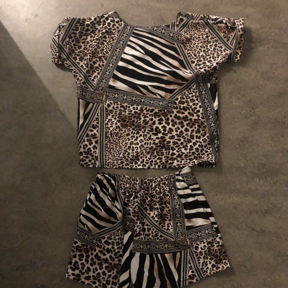 Matching set - Picture 1 of 5